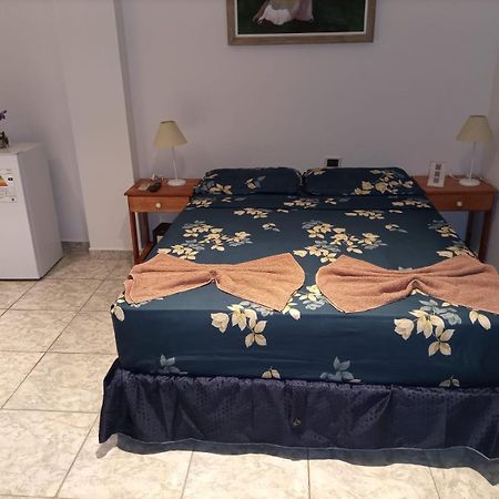 Hotel Village Del Sol 푸에르토이과수 외부 사진
