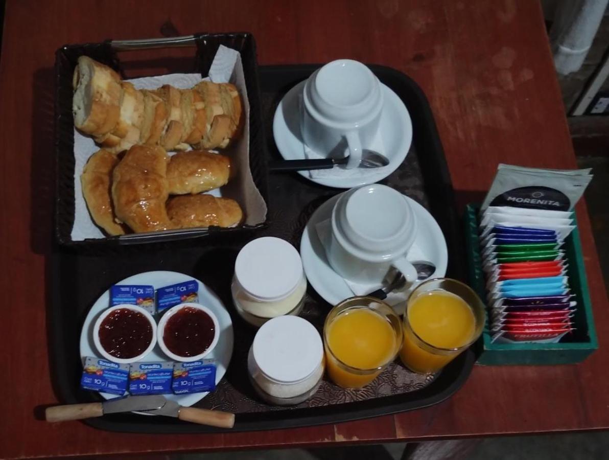Hotel Village Del Sol 푸에르토이과수 외부 사진