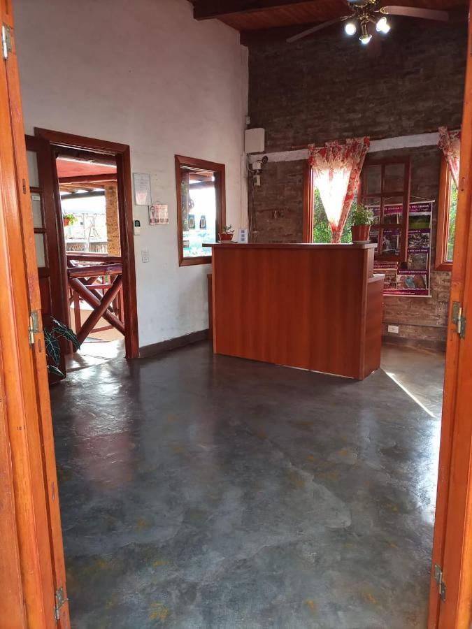 Hotel Village Del Sol 푸에르토이과수 외부 사진