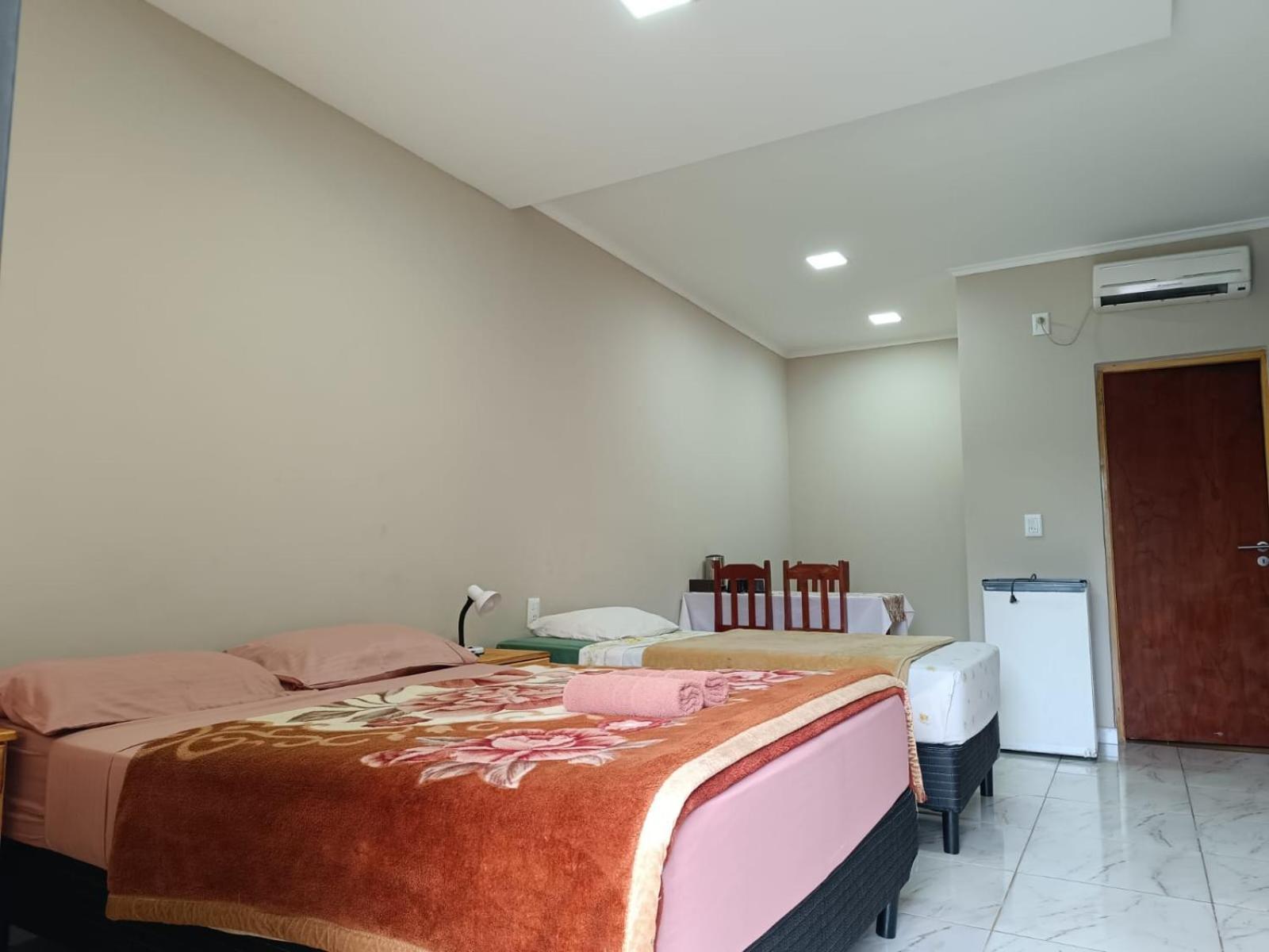 Hotel Village Del Sol 푸에르토이과수 외부 사진