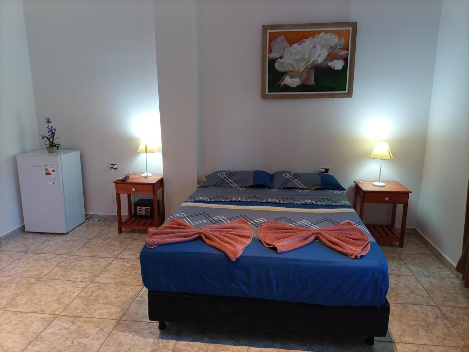 Hotel Village Del Sol 푸에르토이과수 외부 사진